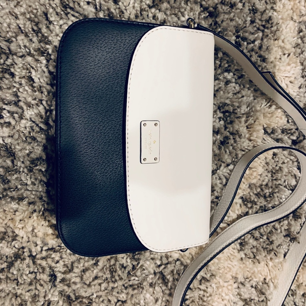 New Black & White Kate Spade Crossbody Polly Flap